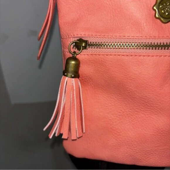 Fiorelli Crossbody Bag Purse Peach Pocket Adjustable Strap Tassel Zip 8x7.5” - Picture 5 of 8
